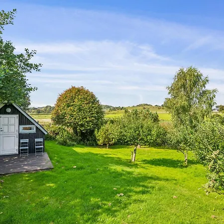 Дом отдыха Charming Small Close To The Ideal For An Getaway *