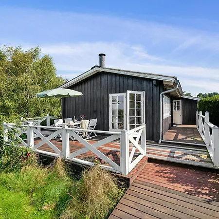 Дом отдыха Charming Small Close To The Ideal For An Getaway